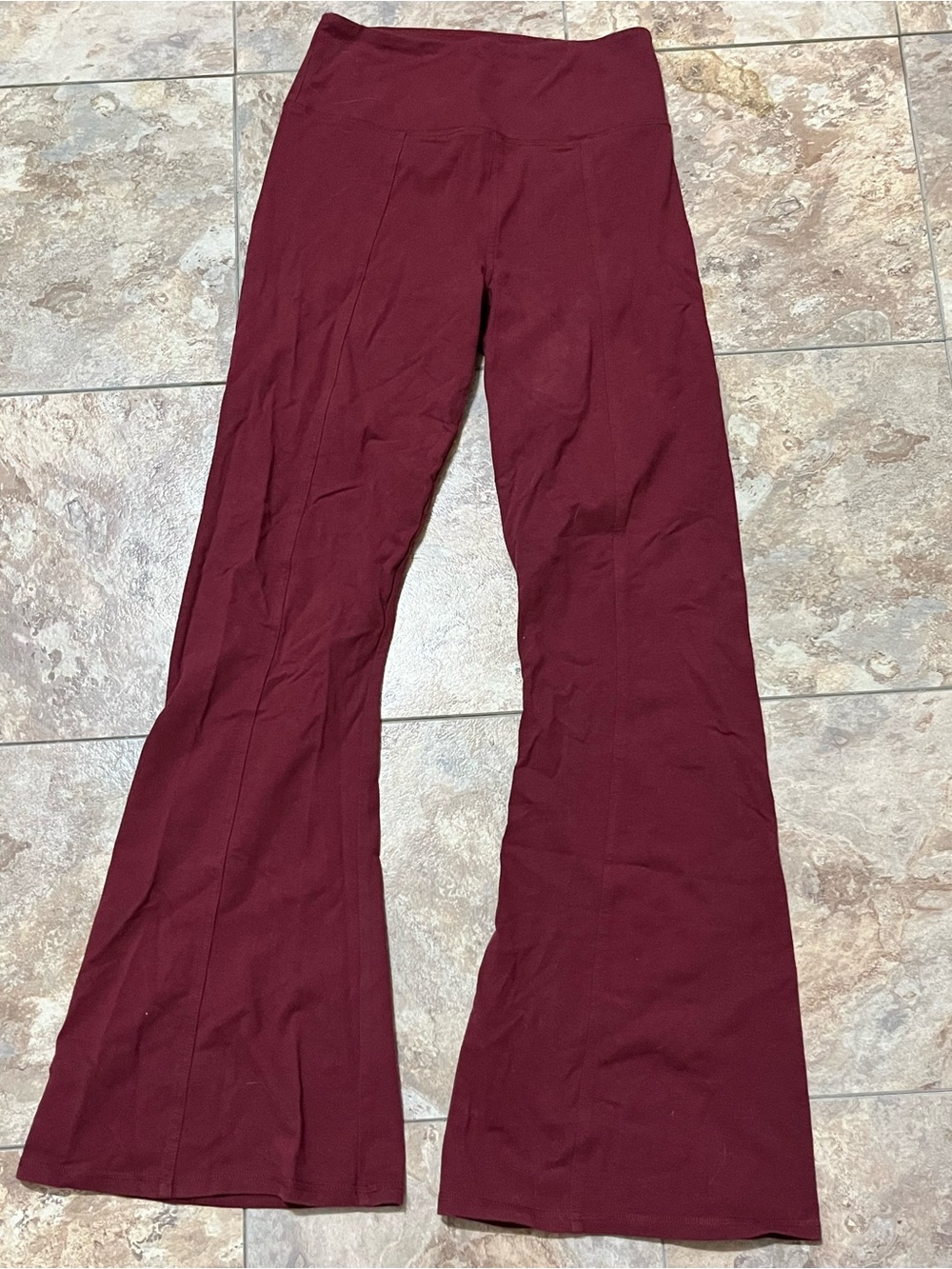 Hollister Ultra High Rise Flared Yoga Pants - Burgundy